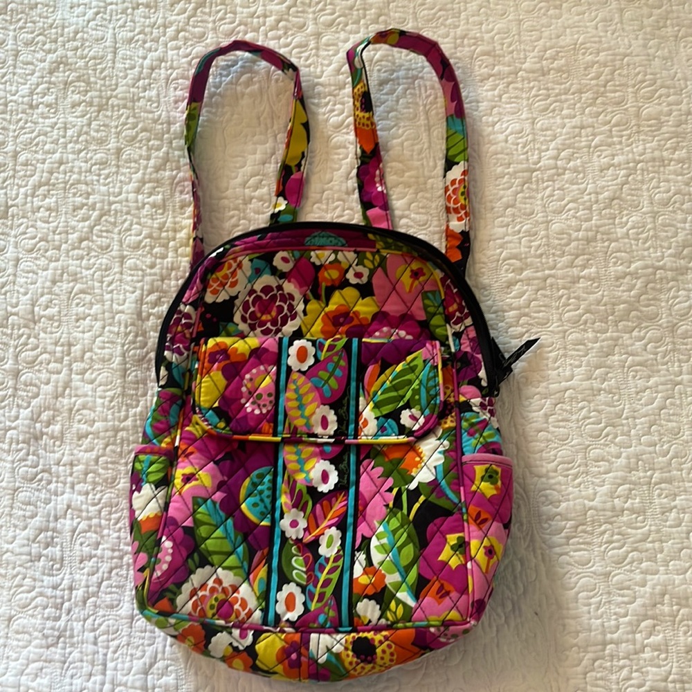 Vera Bradley Small Backpack (NEVER USED)
